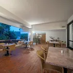 Issa Hotel 2*