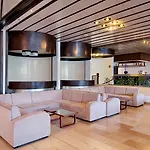 Issa Hotel