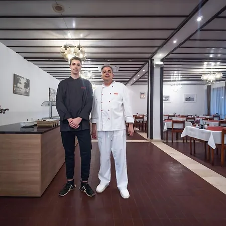 Issa Hotell